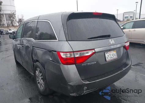 2013 Honda Odyssey Ex-L z USA, uszkodzony, nr VIN 5FNRL5H64DB024894